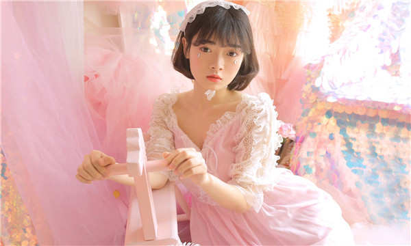 浪卡子供卵试管代怀生子多少钱？这一直是很多不孕不育家庭关注的话题。在中国，不孕不育的发生率越来越高，根据《中国不孕不育现状调研报告》显示，育龄夫妇的不孕不育率从20年前的3%增长至现在的12.5%-18.2%，患者人数高达6000万以上。在这样的背景下，许多家庭通过供卵试管来实现自己的生育梦想。那么，供卵试管代怀生子的费用到底是多少呢？